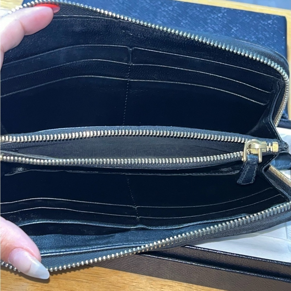 PRADA Milano PRADA Nappa Gaufre Black Leather Nero Zip Around Long Wallet - Picture 8 of 14